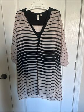 Tacera Black and Cream Striped V-Neck Tunic Dress XL